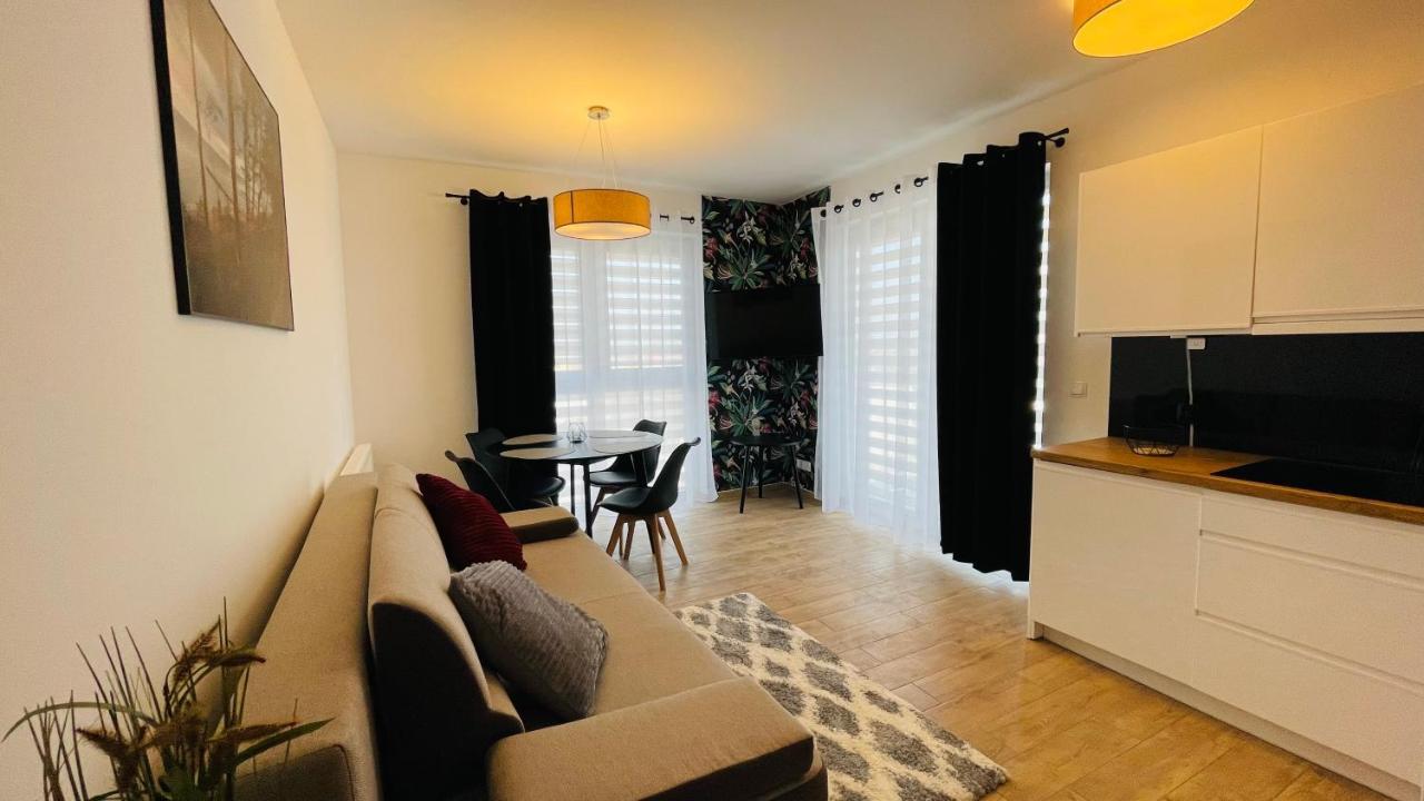 Apartamenty Na Wiejskiej Ustronie Morskie Exterior photo